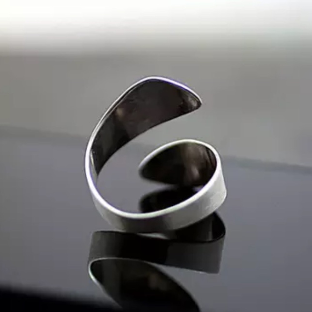 “Let Go” Dandelion Minimalist Wrap Adjustable Ring - Picture 3 of 8